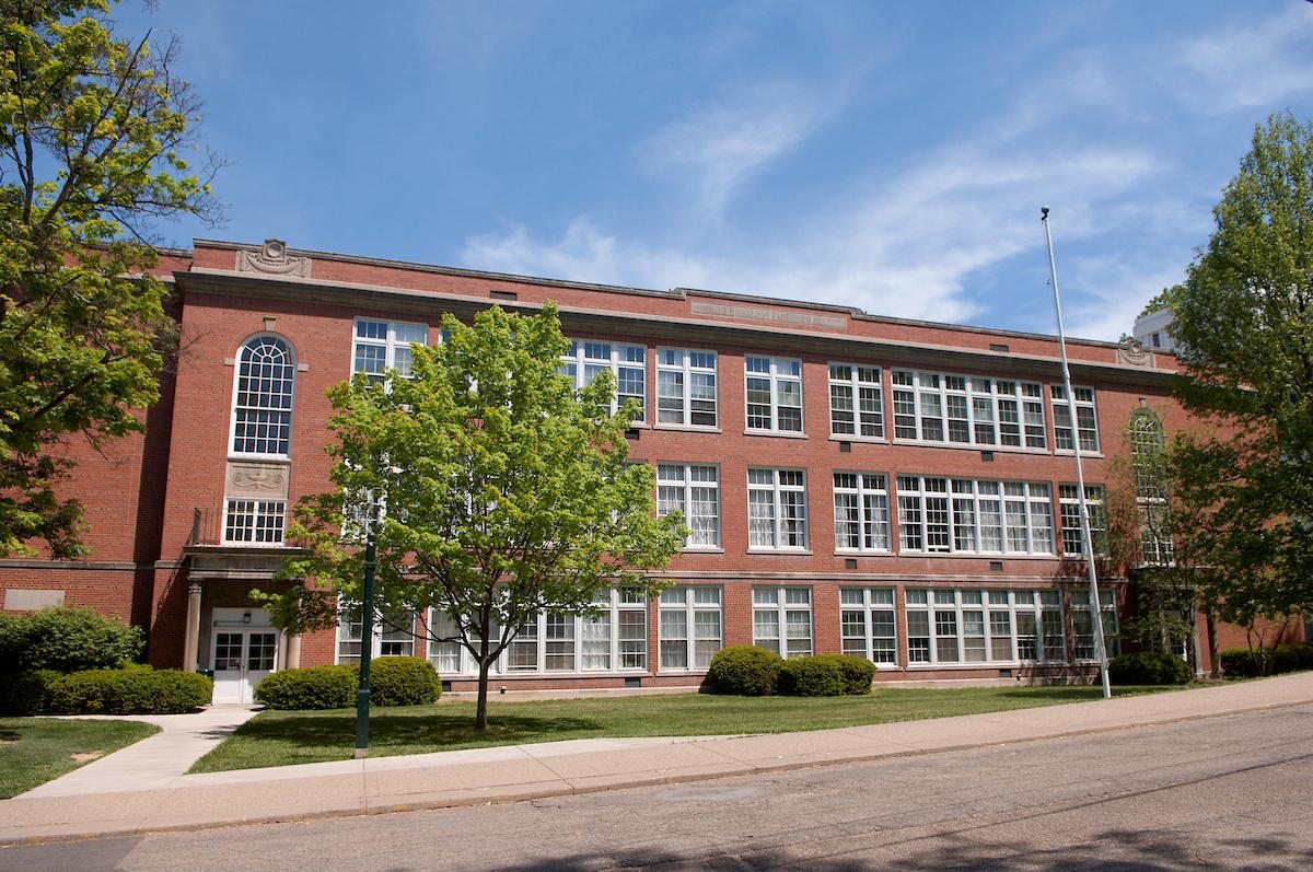 Photo of Putnam Hall at Ohio University